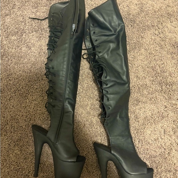 Black Over-the-Knee Lace-Up Heeled Boots - Picture 2 of 6